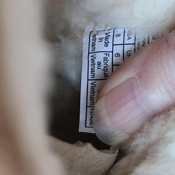 UGG New Heights Ultra Mini Platform Boots NWT! NEW! size 8 Suede Shearling - Picture 9 of 13